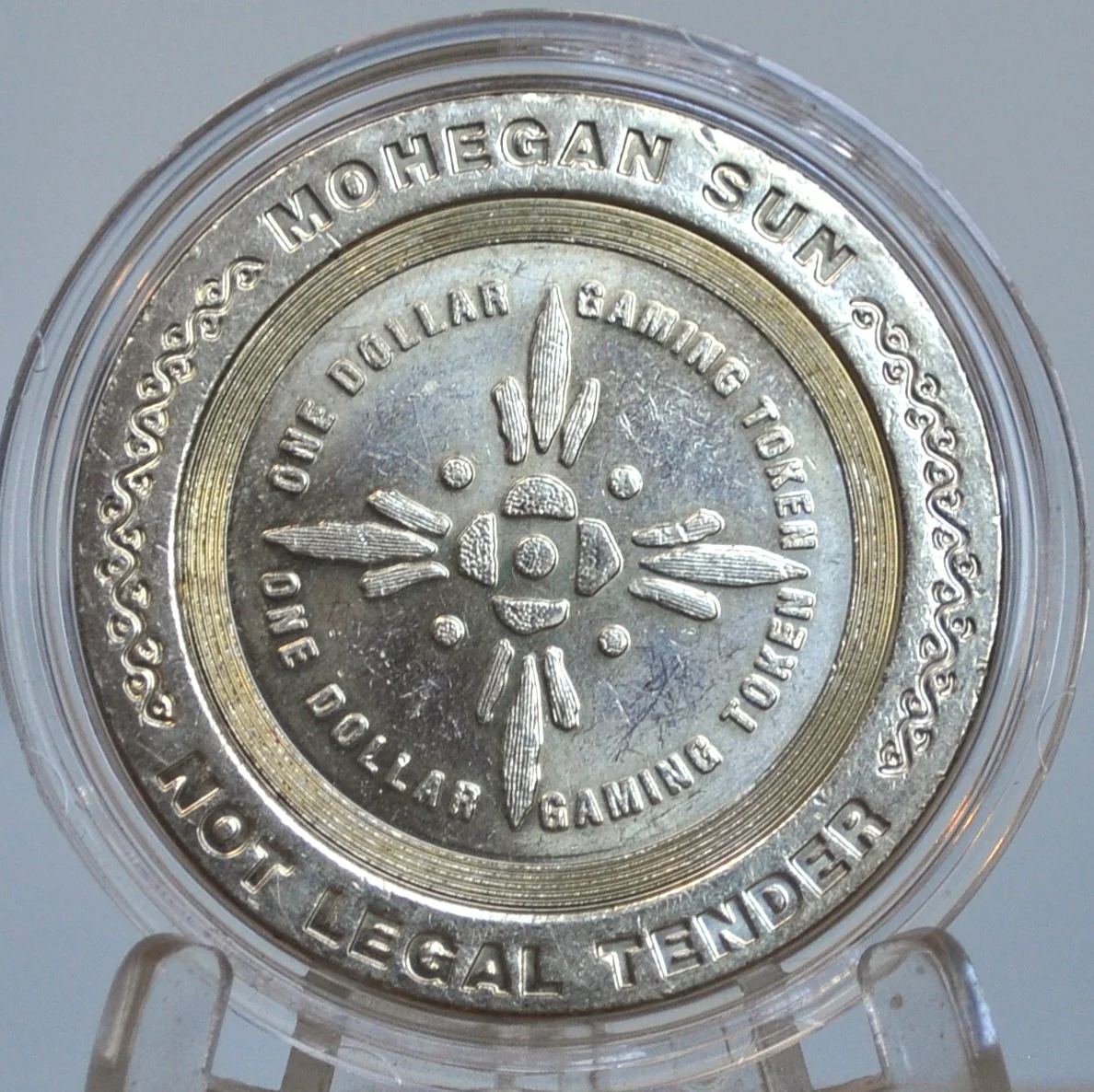 Mohegan Sun One Dollar Gaming Token - One Dollar Gaming Token Mohegan Sun - Image 2