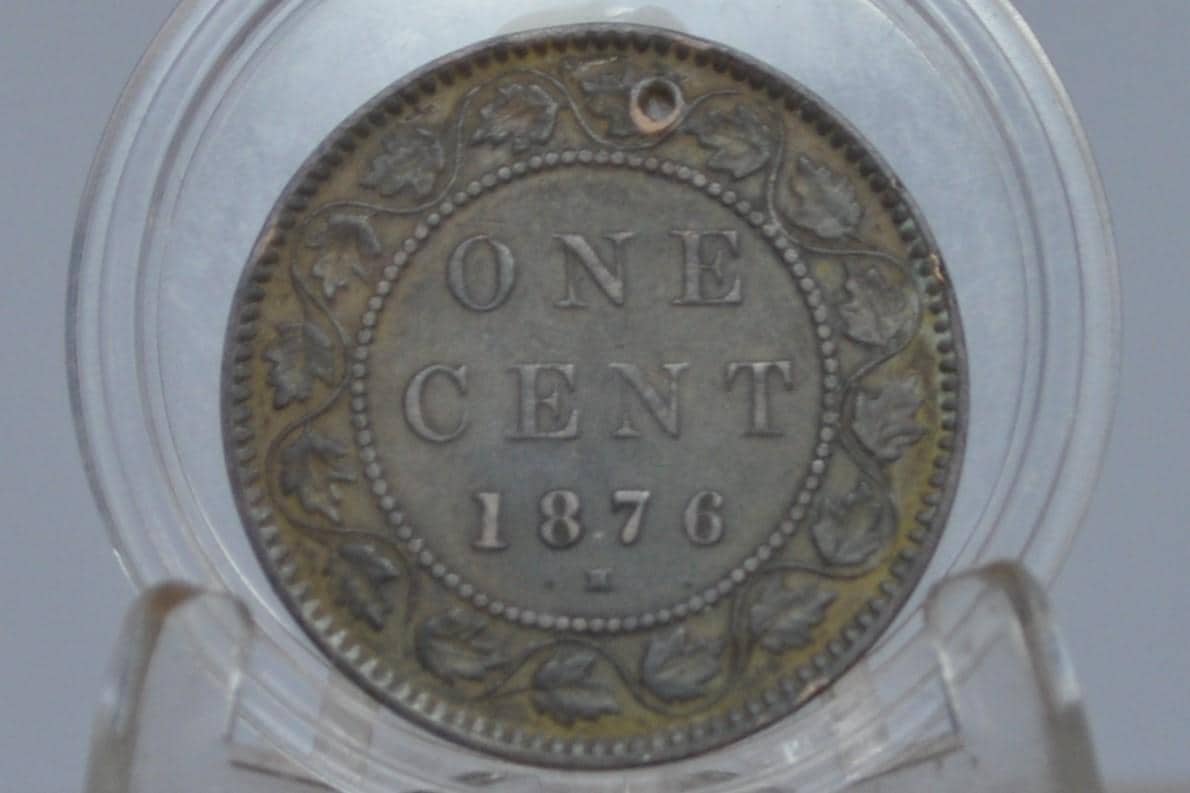 1876 Canadian One Cent - VF (Very Fine) Grade / Condition - Queen Victoria - 1876 Large Cent - 1876 Penny Canada 1 Cent 1876 - Image 8