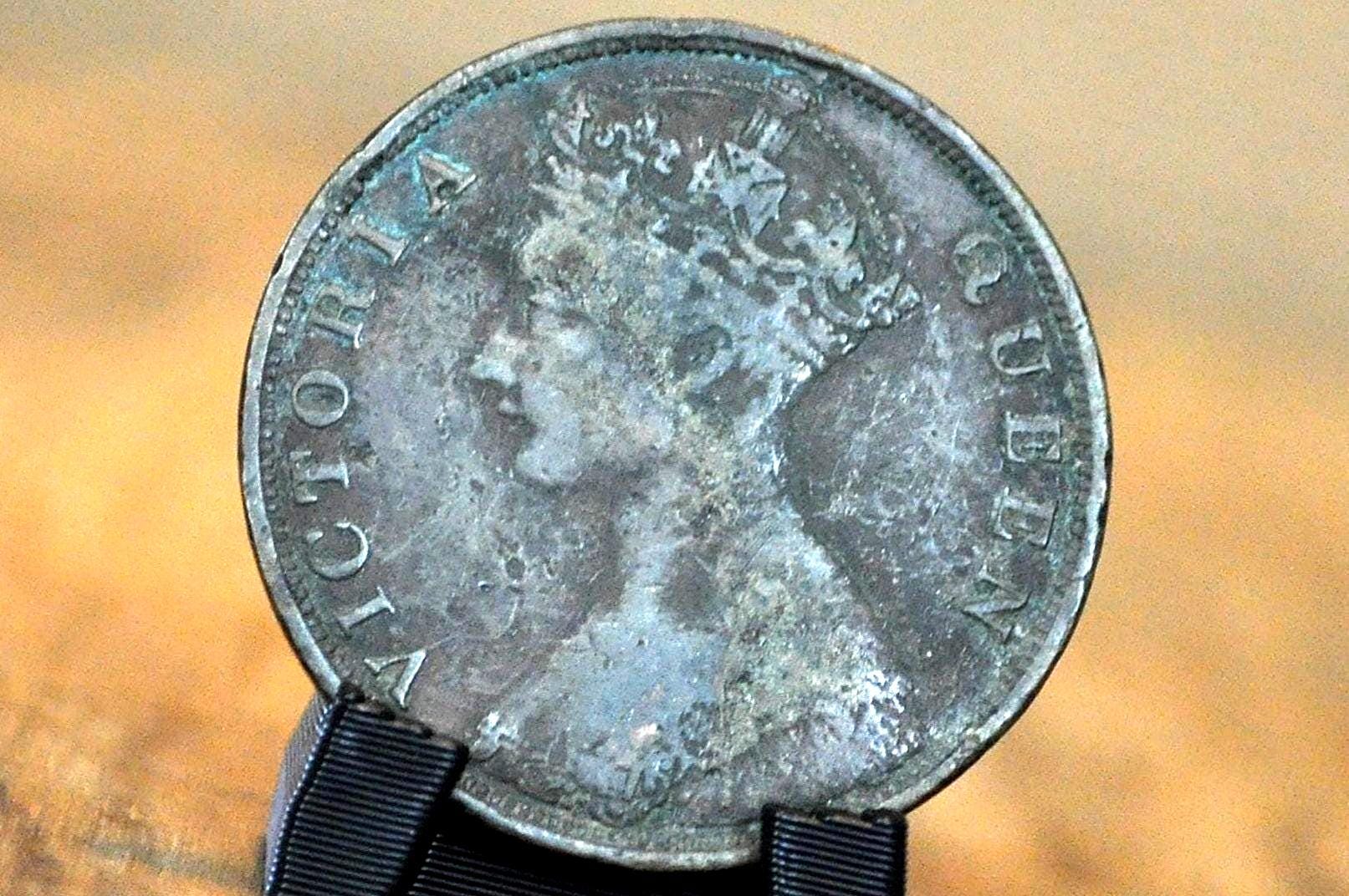 1877 Hong Kong One Penny - VG/F Details - UK Hong-Kong Penny 1877 - Queen Victoria - British Hong Kong - Image 2