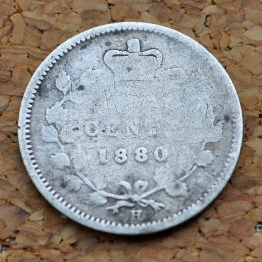 1880 Canadian Silver 5 Cent Coin - Queen Victoria - Canada 5 Cent Sterling Silver 1880-H Canada Coin Silver - Image 3