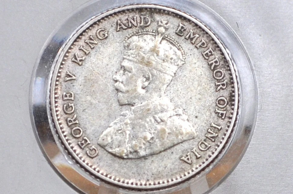 1927 Silver British Straits Settlements 10 Cents - XF/AU Condition - King George V - - Image 2
