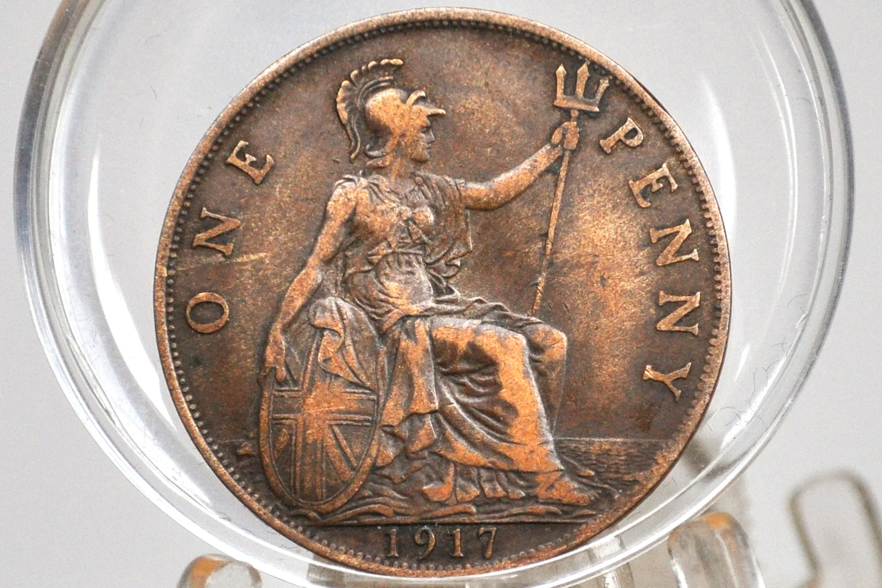 1917 Great Britain One Penny - Choose by Grade / Coin - UK Penny 1917 - Rare Find in this condition - Image 3