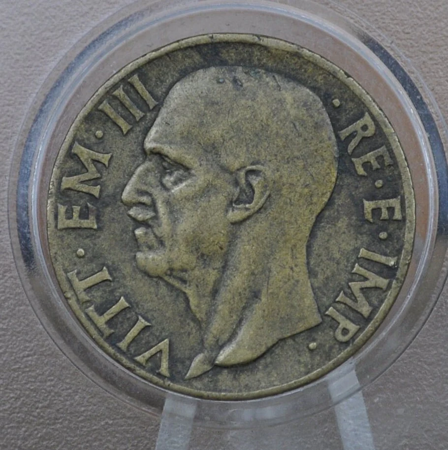 1920's 30s & 40s Italian 10 Cent Coins - Choose by Date - 1935 Italy 10 Cent Coin 1934 Ten Centesimi 1939 - Kingdom of Italy Victor Emmanuel - Image 9