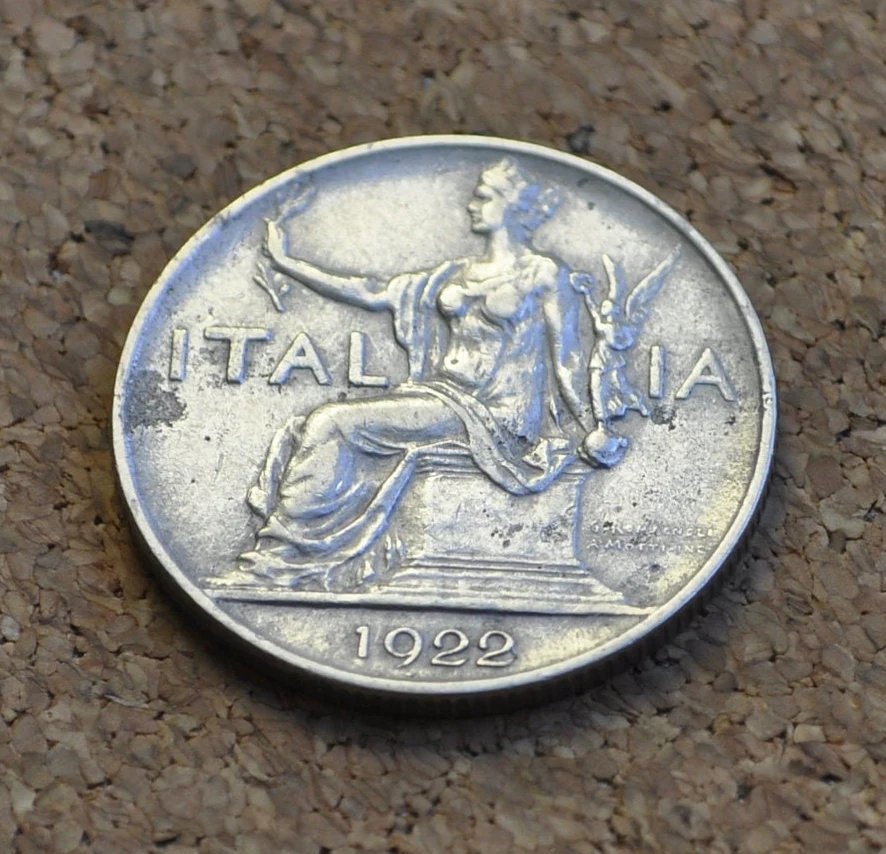 1922 1 Lira - L.1 Italian Coin 1922 - Great Detail, Beautiful Coin - 1922 L1 Italy One lire - Nickel Composition - Image 3