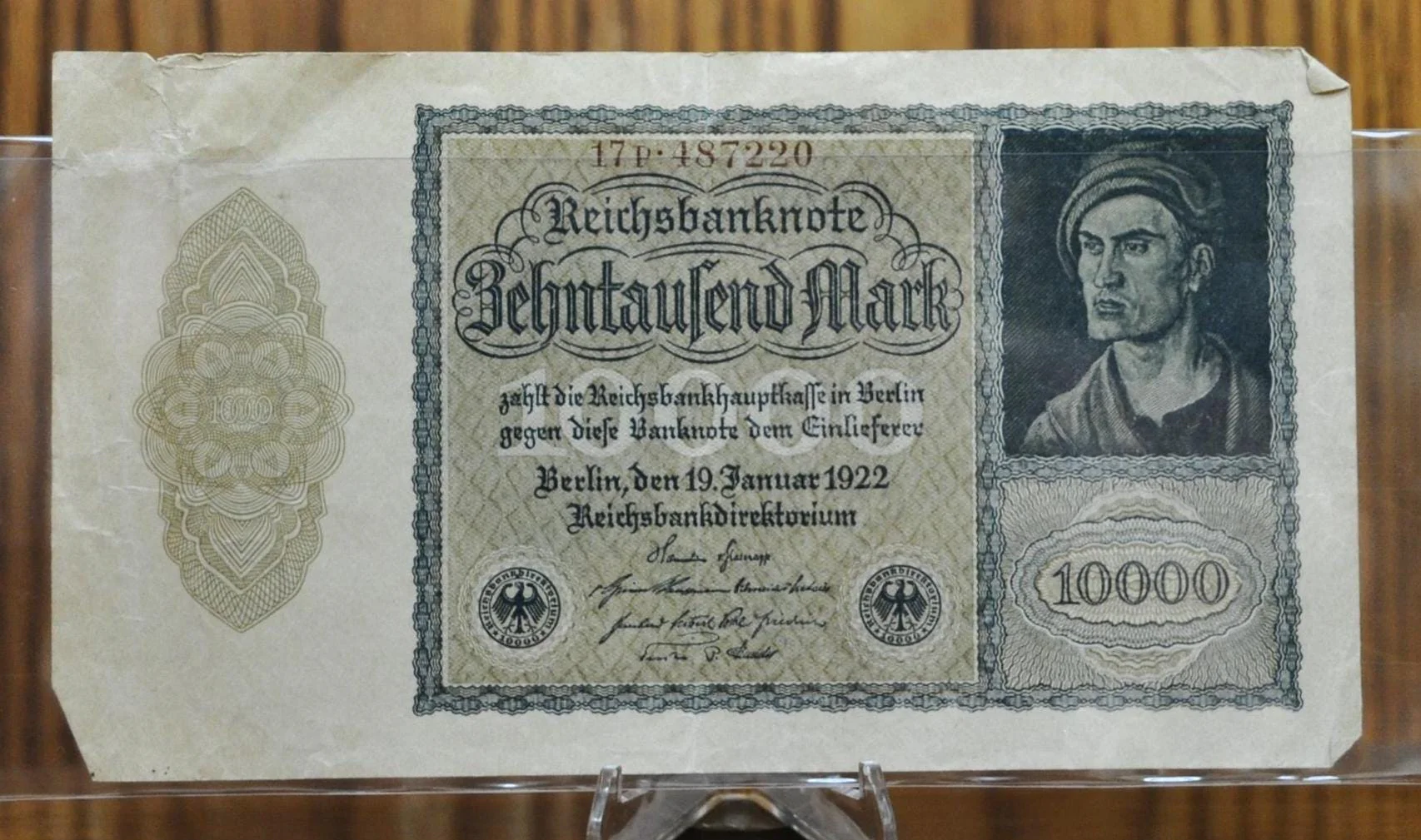 1922 10,000 Mark German Paper Note- Reichsbanknote- First Issue, Vampire Note- Varied Issues and Types- 1922 Ten Thousand Mark Note- P#70-72 - Image 4