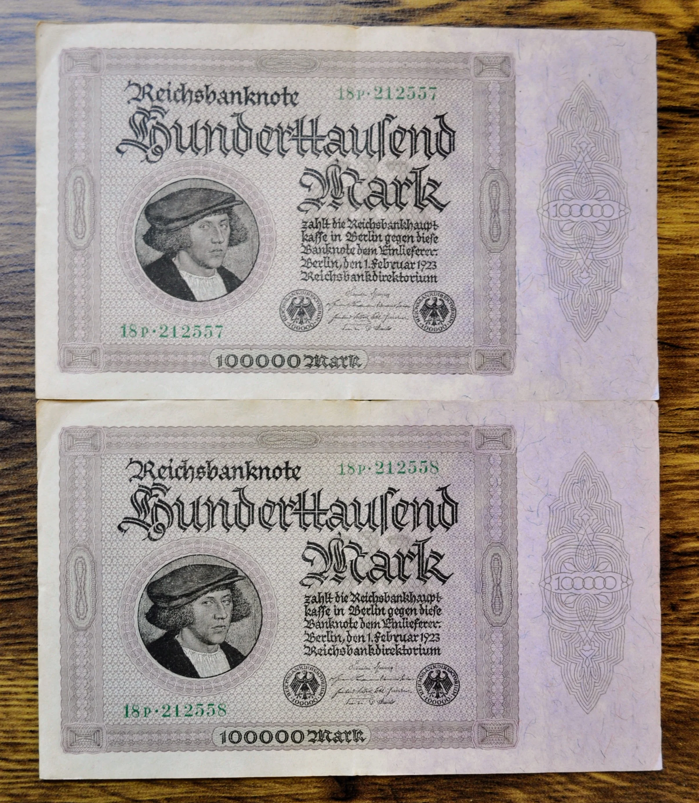 1923 Germany 100,000 Mark Notes - Consecutive Pair - Reichsbanknote - 6-Digit Serial - 1923 One Hundred Thousand Marks Notes - P#83a.1 - Image 2