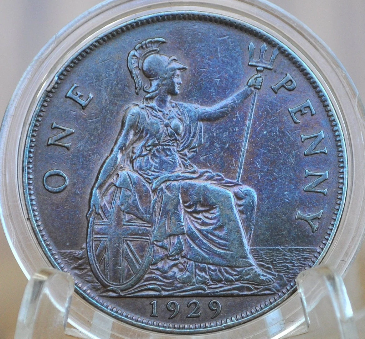 1929 Great Britain One Penny - High Grades - UK Large Penny 1929 - Rare Find in this condition, Luster, Red-Brown - Image 3