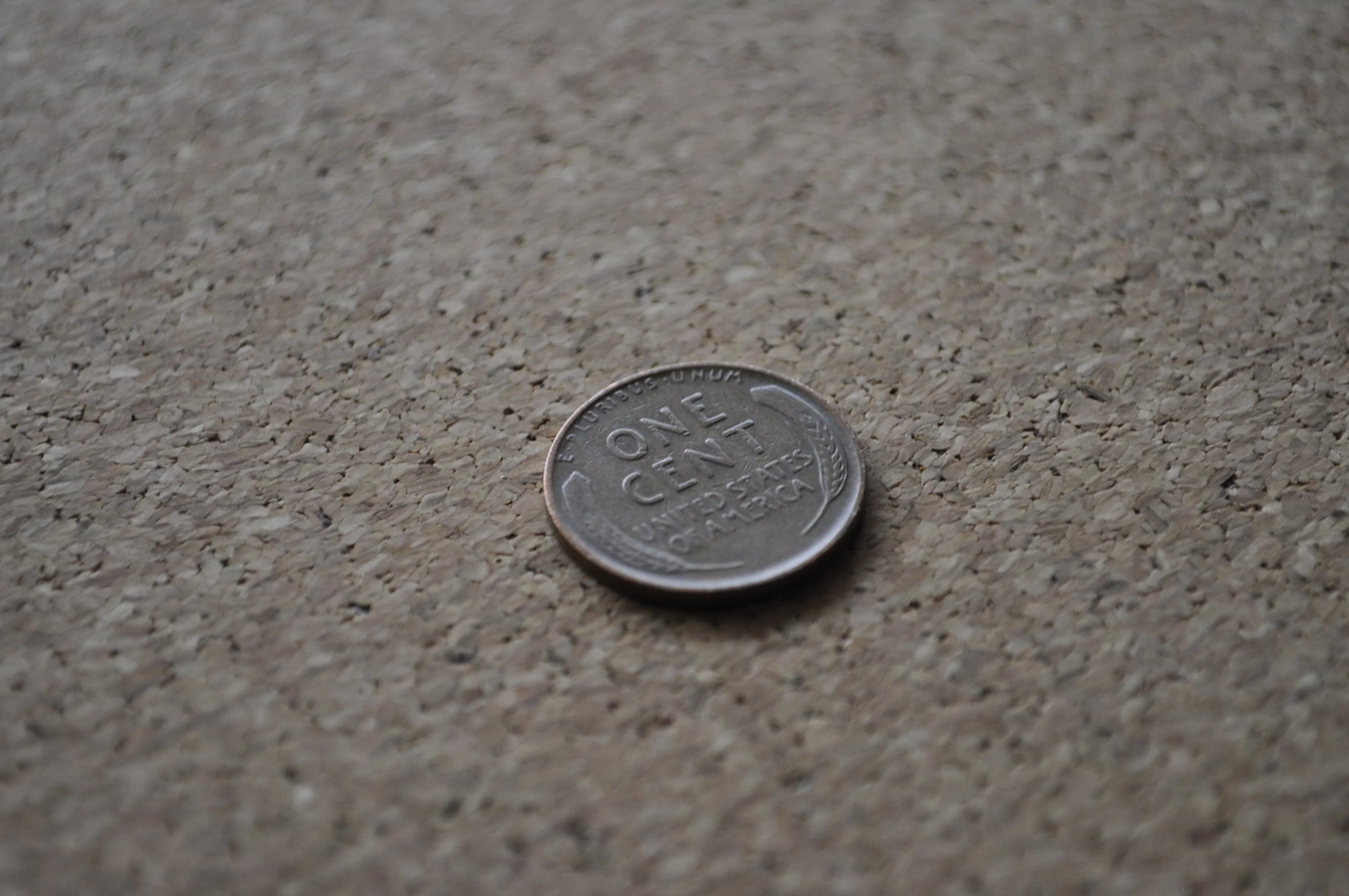 1942 Wheat Penny - WWII Era Cent - 79th Anniversary - Collectible Coin - Image 3