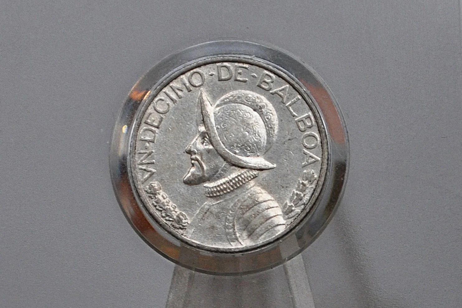 1947 Panama 1/10 Balboa - Choice AU - Silver Tenth Balboa Coin 1947 Panama - Image 3