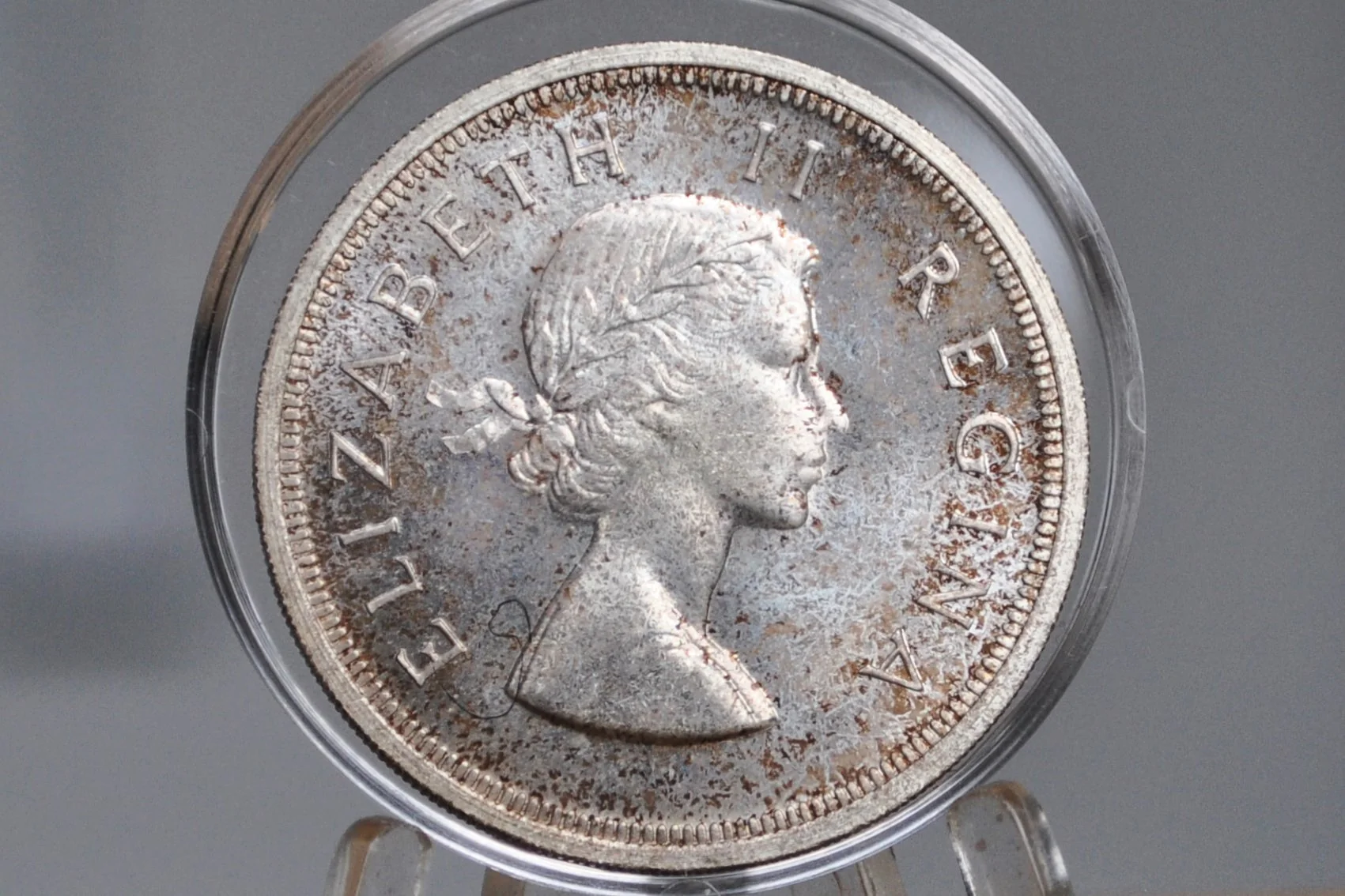 1958 South Africa Silver 5 Shilling - Choice BU, Toned - 50% Silver - Five Shilling Coin 1958 UK Issue South Africa - Image 3