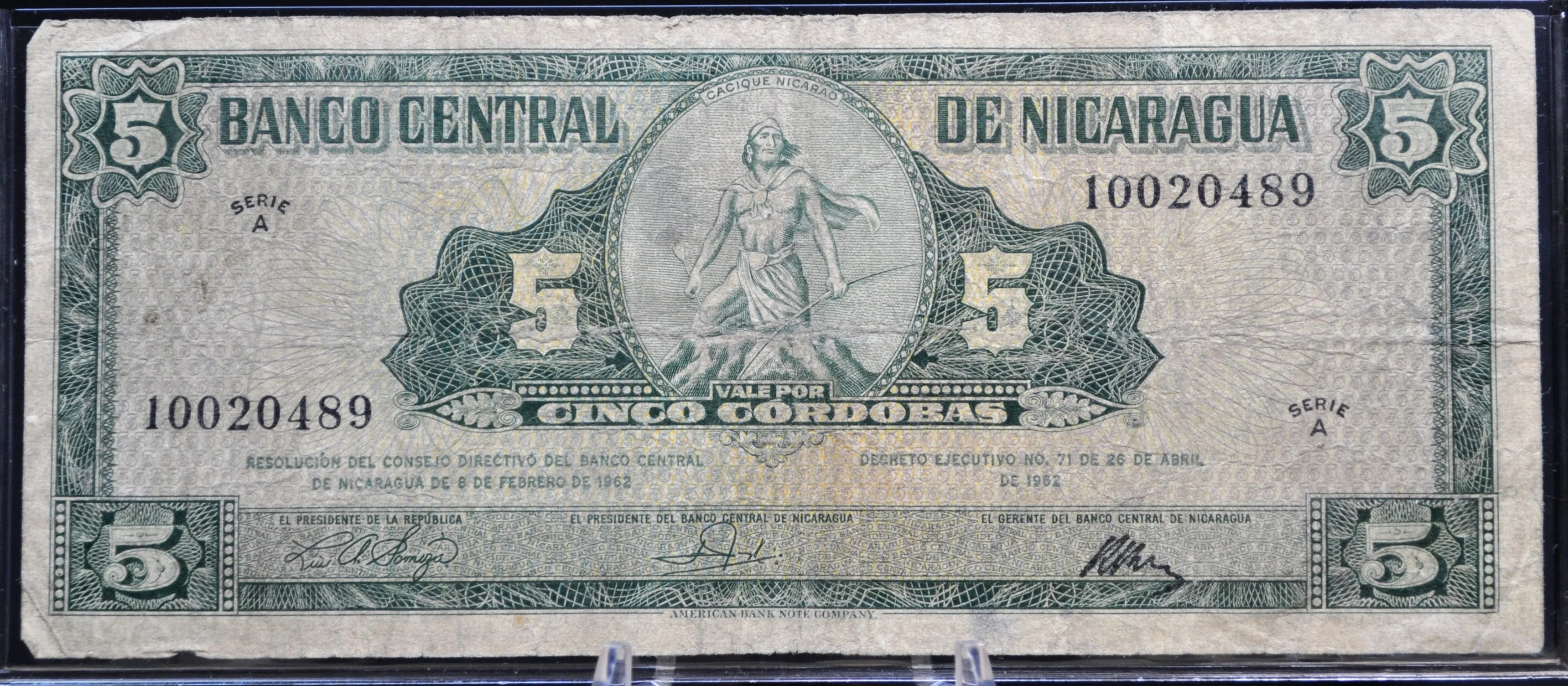 1962 Central Bank of Nicaragua 5 Cordobas Note - Series A - Choose by Grade - 1962 Nicaraguan Cinco Five Cordobas Banknote - P#108a - Image 3