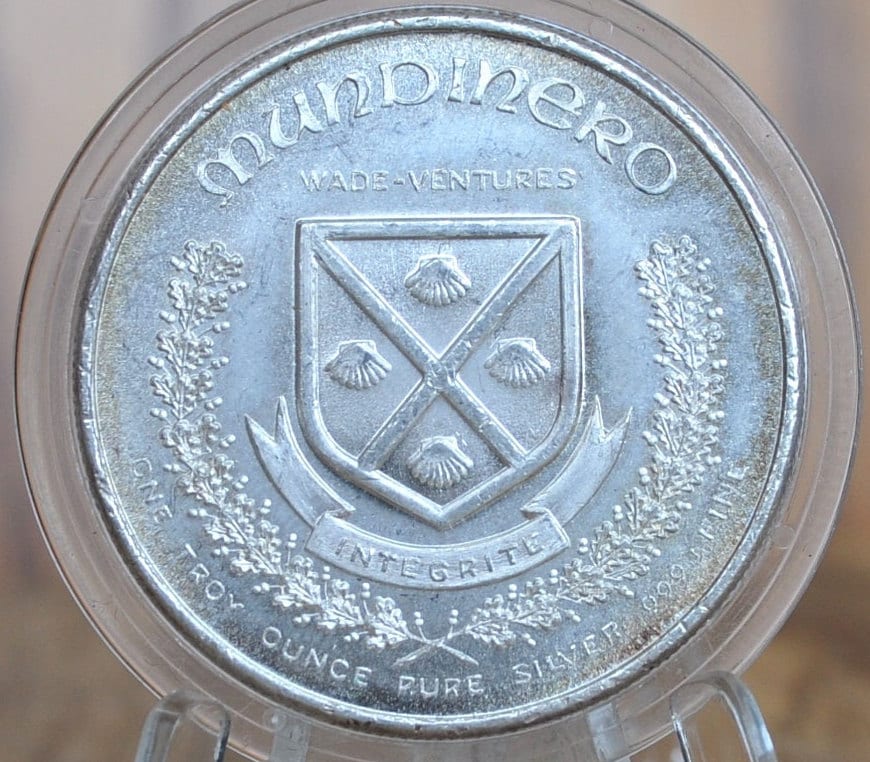 1973 One Silver Mundinero - Beautiful Vintage Silver Round - World Trade Silver Round, .999 Fine Silver - Wade Ventures, Fantasy Currency - Image 2