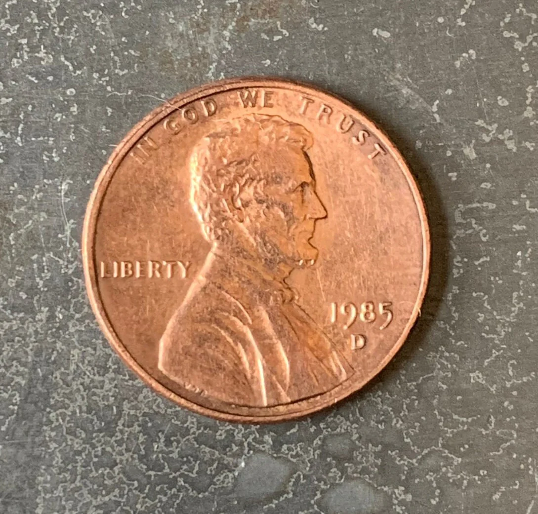 1985 D Lincoln Memorial Penny Cent - Fantastic Condition - 37th Anniversary - Collectible Coin - Denver Mint - Image 2