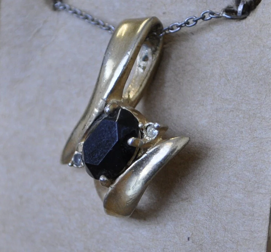 Antique Black Onyx Pendant Set in Sterling Silver - Beautiful Necklace Pendent - Oval Black Onyx, Cubic Zirconia Stones, Sterling Silver - Image 4