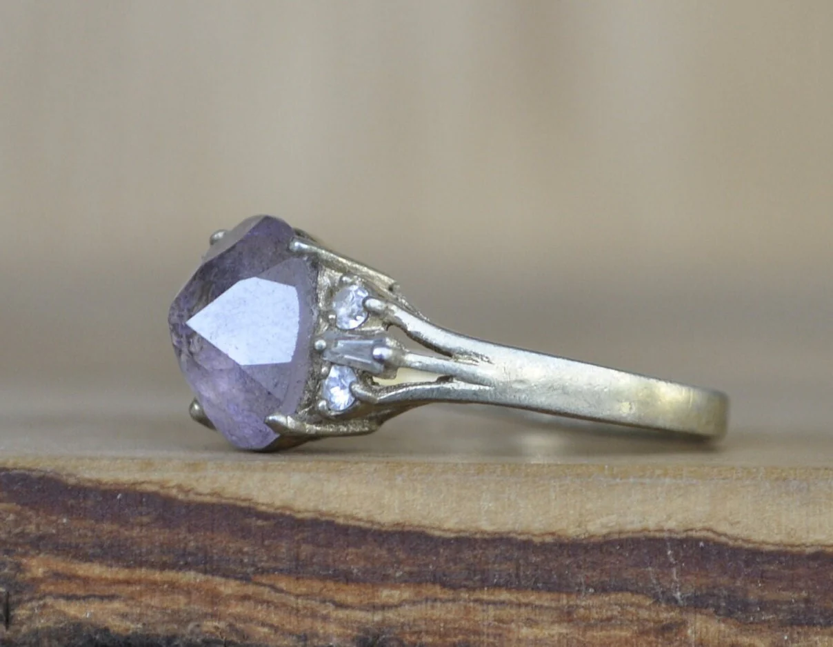 Antique Sterling Silver Ring Gold Tone - Size 8 Ring Size 8 (18.1 MM Band) - Purple Fluorite and Cubic Zirconia Stones - 925 Silver - Image 3