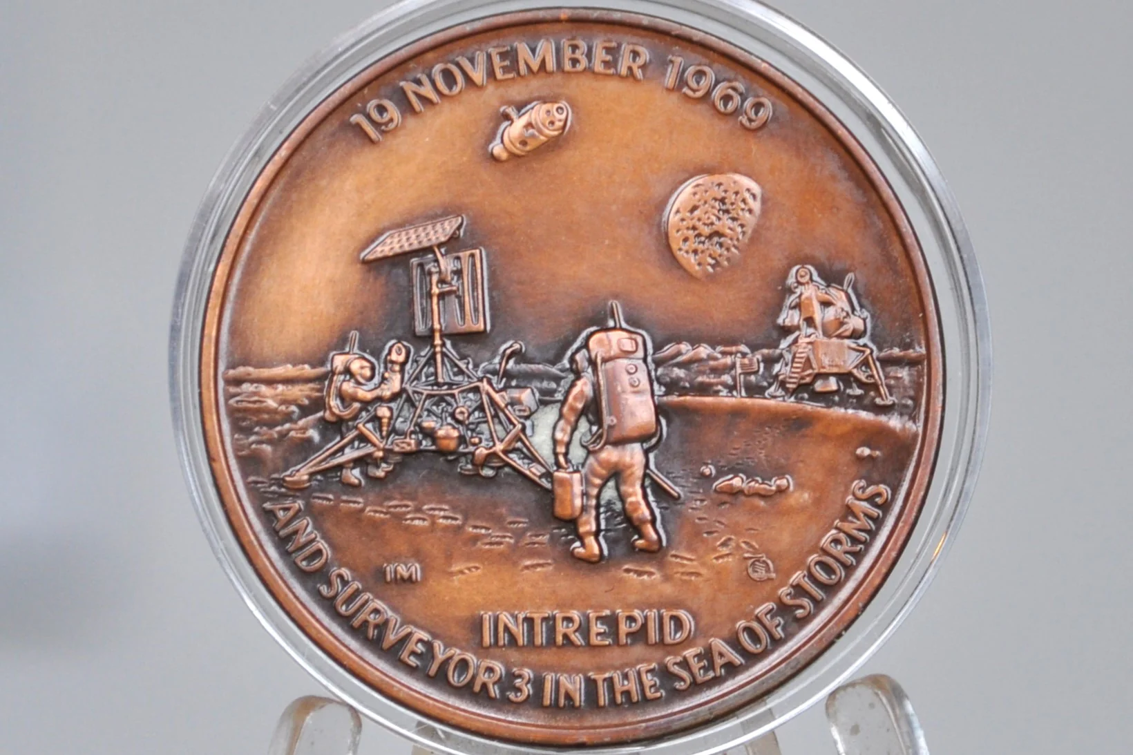 Apollo 12 Intrepid Medal - Apollo 12 Commemorative Medal - November 1969 - Gordon Conrad Bean - Image 2