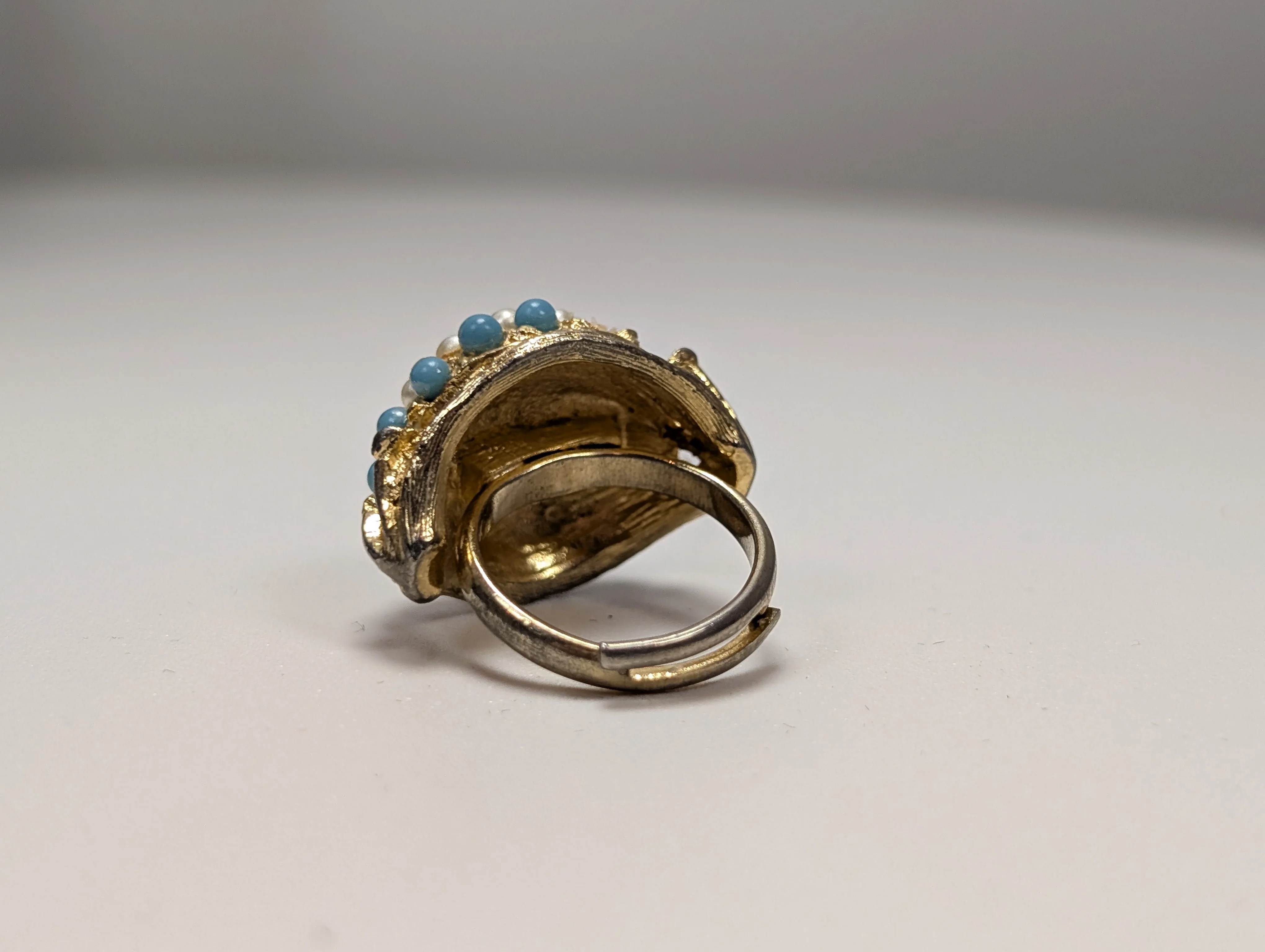 Vintage 1968 Sarah Coventry Ocean Star Ring - Size 4 - Turquoise Faux Pearl Sarah Coventry Ring - Image 5
