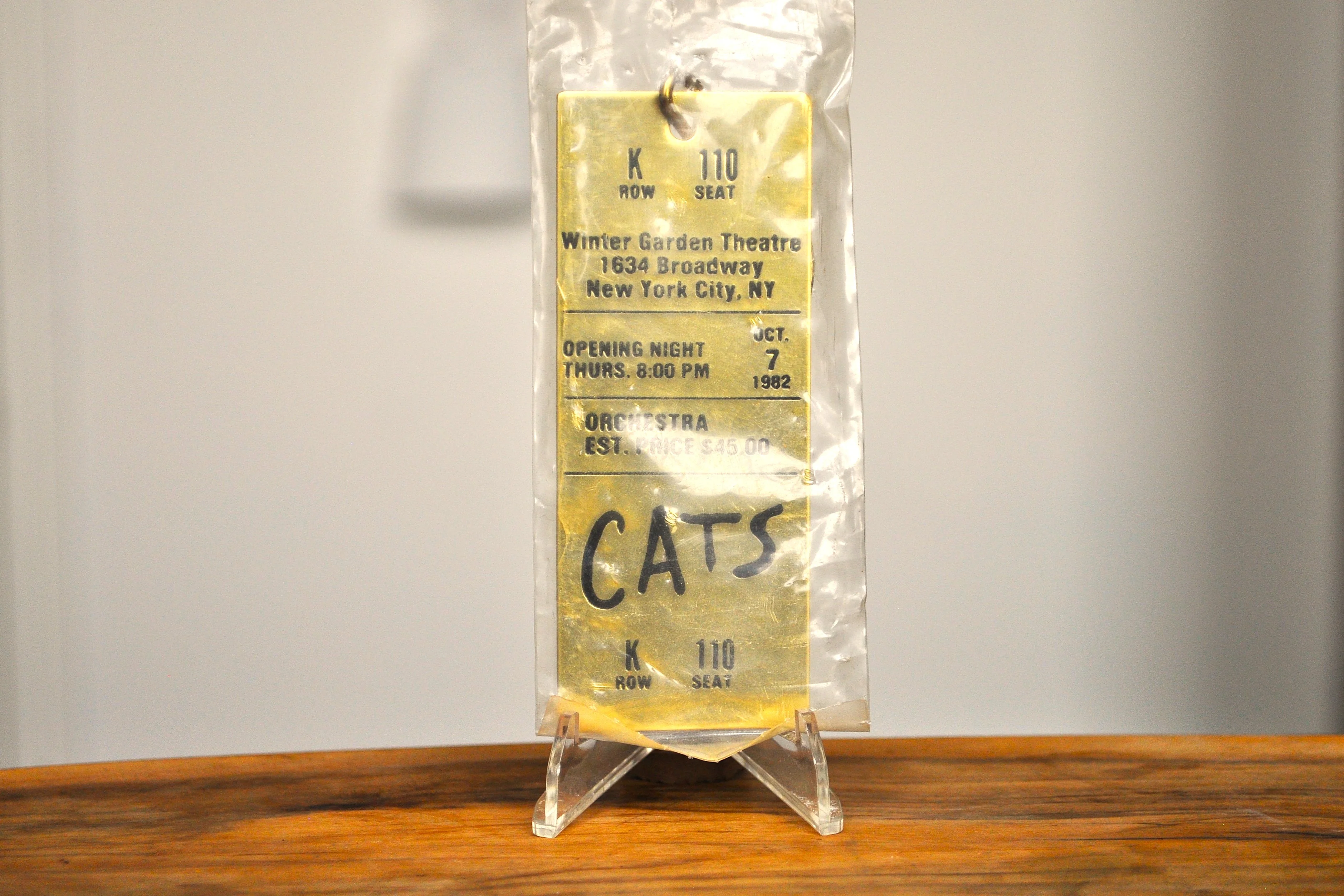 Vintage 1982 Brass "CATS" Gold Tone Keychain - Winter Garden Theatre Broadway Memorabilia - "CATS" Opening Night Brass Ticket Memorabilia - Unopened Brass Ticket Memorabilia - Image 2