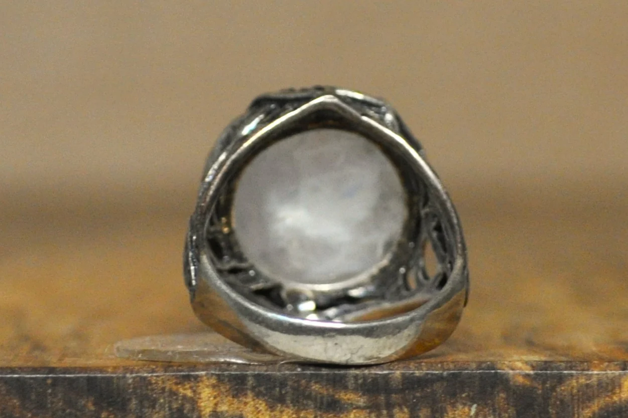 Didae Floral Scrollwork Rainbow Moonstone Silver Ring - Size 8 - Stamped and Tested Sterling Silver - Intricate Scrollwork - Israeli Jewelry - Image 4