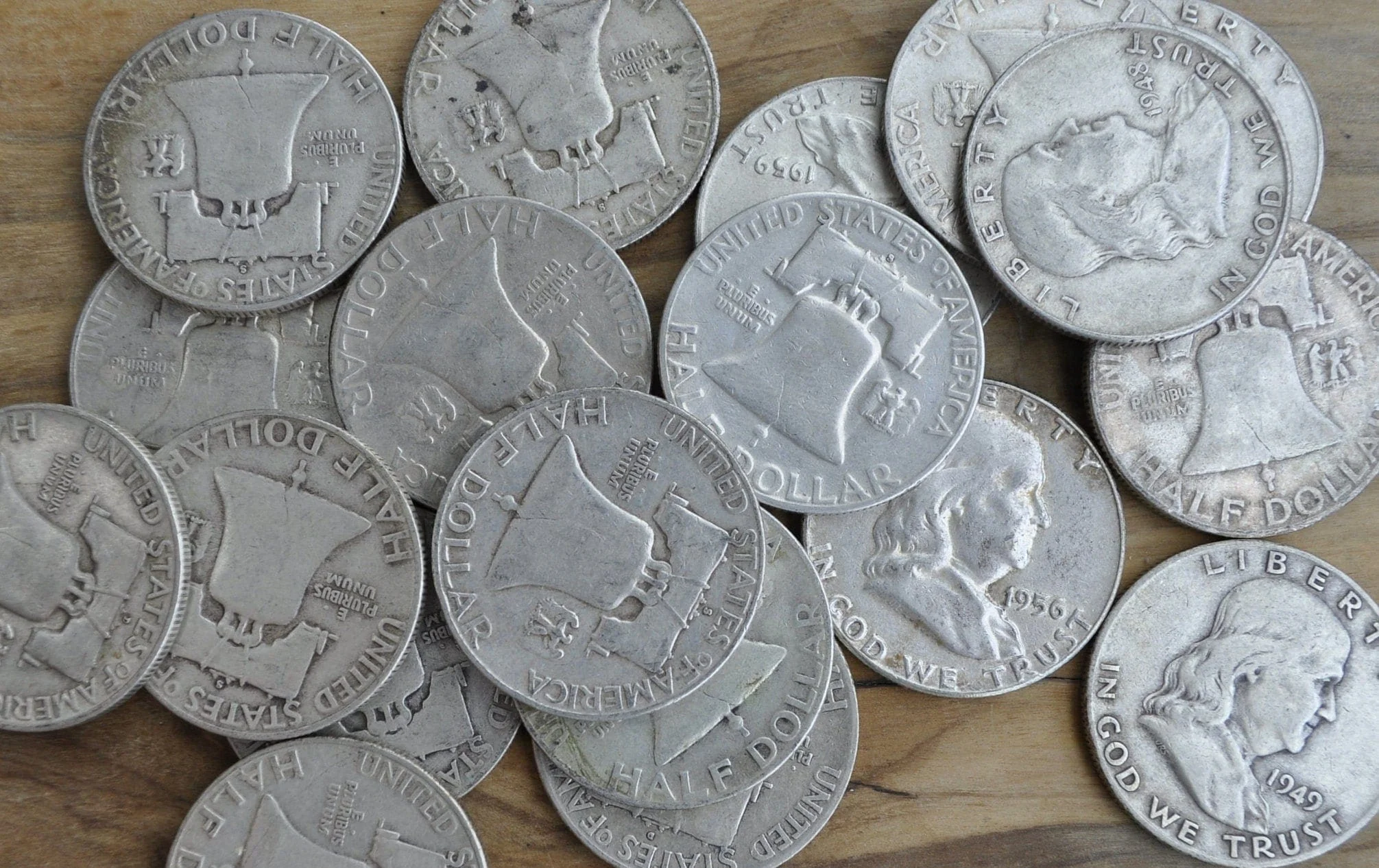 Franklin Silver Half Dollars - Mixed Grades, Dates & Mints - 20 Silver Half Dollars - 1940s, 1950's, 1960's Ben Franklin Silver Half Dollar - Image 6