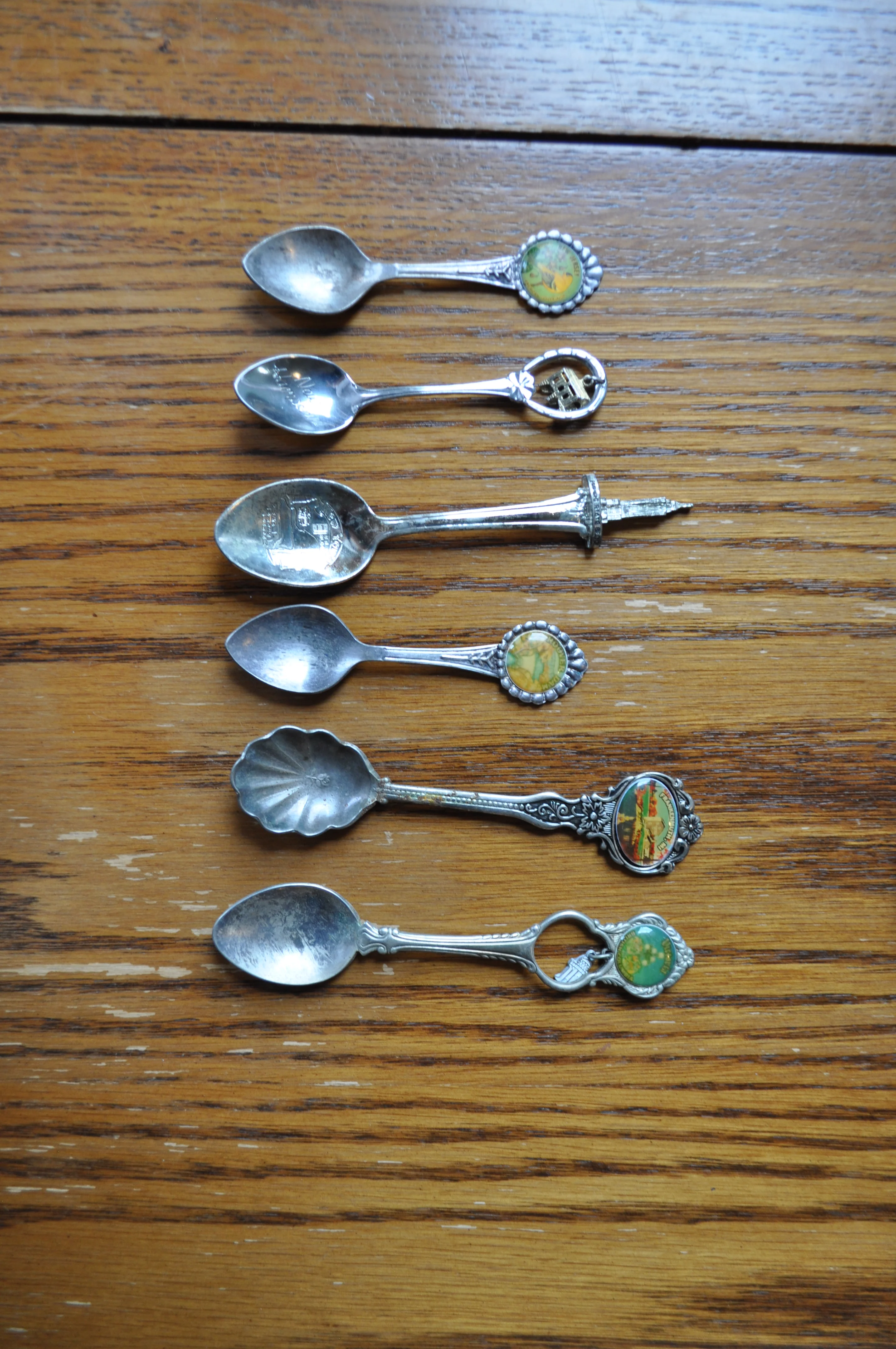 Sets of USA & Canada Silver Attraction Spoons - Silverplated & Sterling - United States of America & Canadian Attraction Spoons - Niagara Falls, Empire State Building, Hoover Dam, & More - Image 2