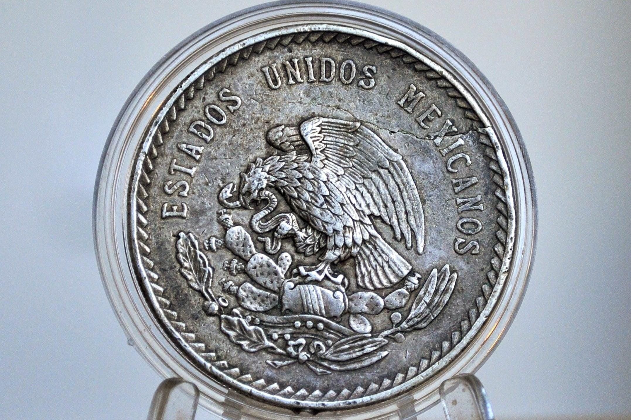 Silver 1948 Mexican Cinco Pesos - Great Condition, Big Silver Coin - Mexican Republic 5 Pesos Coin - Great and Beautiful Coin - - Image 2