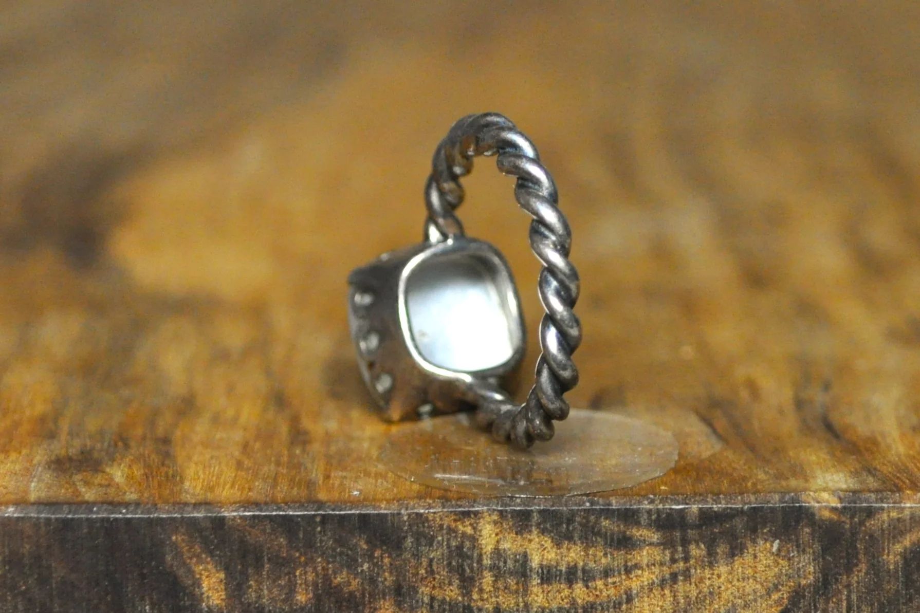 Pandora Mother of Pearl Twisted Rope Band Ring - Size 7 - Stamped and Tested Sterling Silver - Crown Filigree - Checkerboard Cut - Image 5