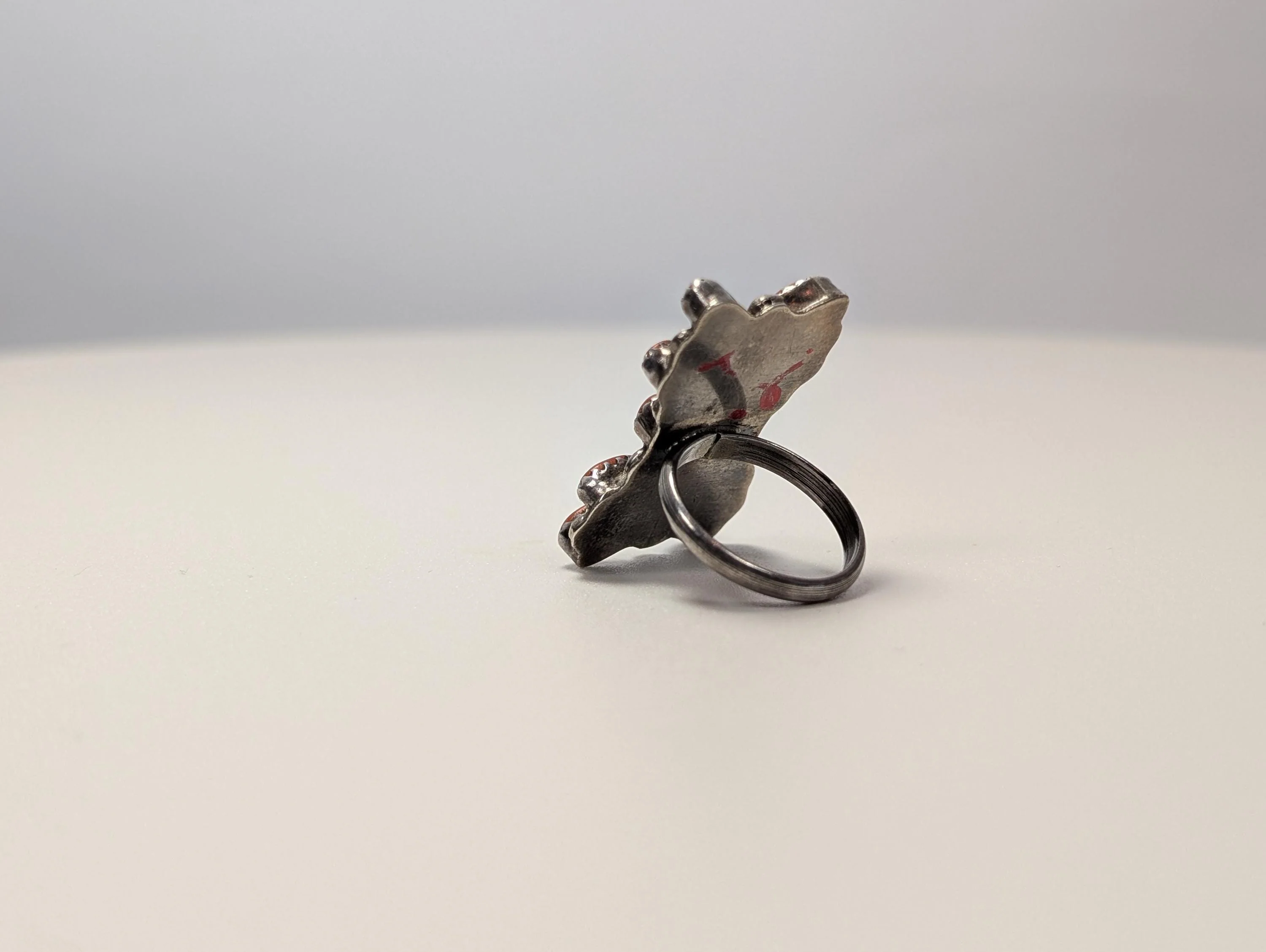 Sterling Silver Native American Southwest Coral Ring - Size 5 - Tested Sterling Silver - Zuni Coral Bar Shaped Ring - Image 4