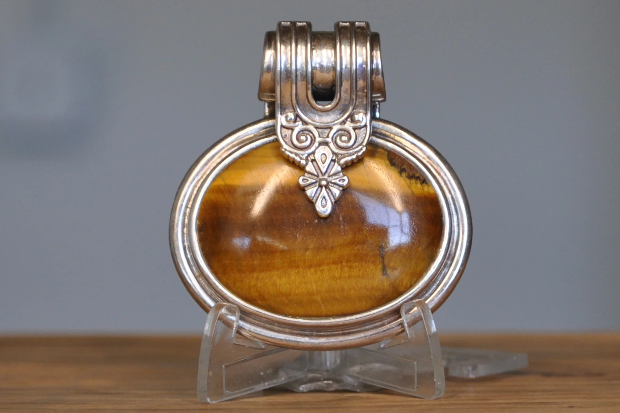 Stunning Tiger's Eye Pendant - Stamped and Tested Sterling Silver - Butterfly Hallmark - Thailand Jewelry - Image 8