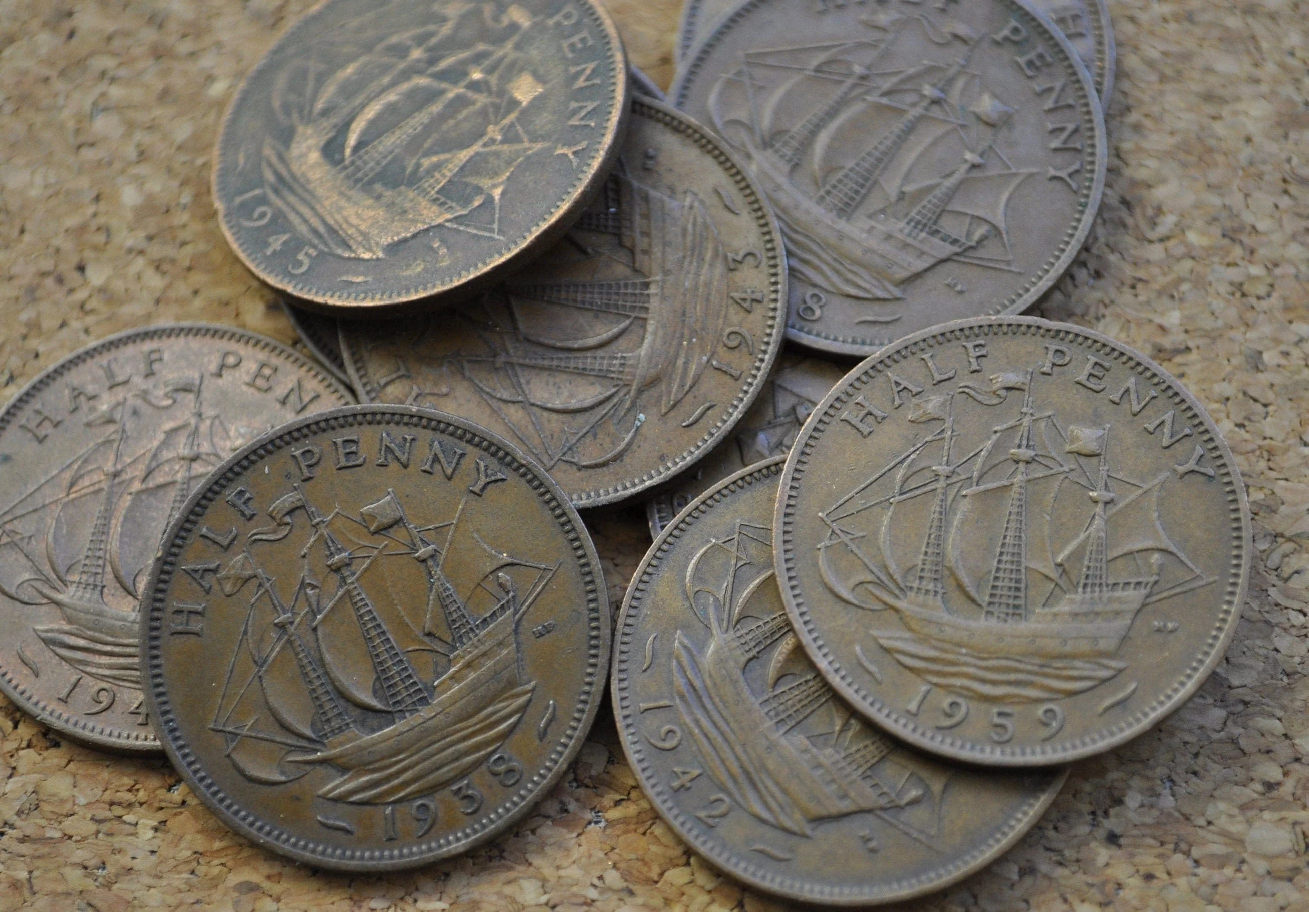 Uk Half Pennies - Choose By Date - Great Britain Half Penny 1800s, 1910'S 20'S 30S 40'S 50'S 60'S Halfpenny, Ha'penny Uk Coins - Image 2